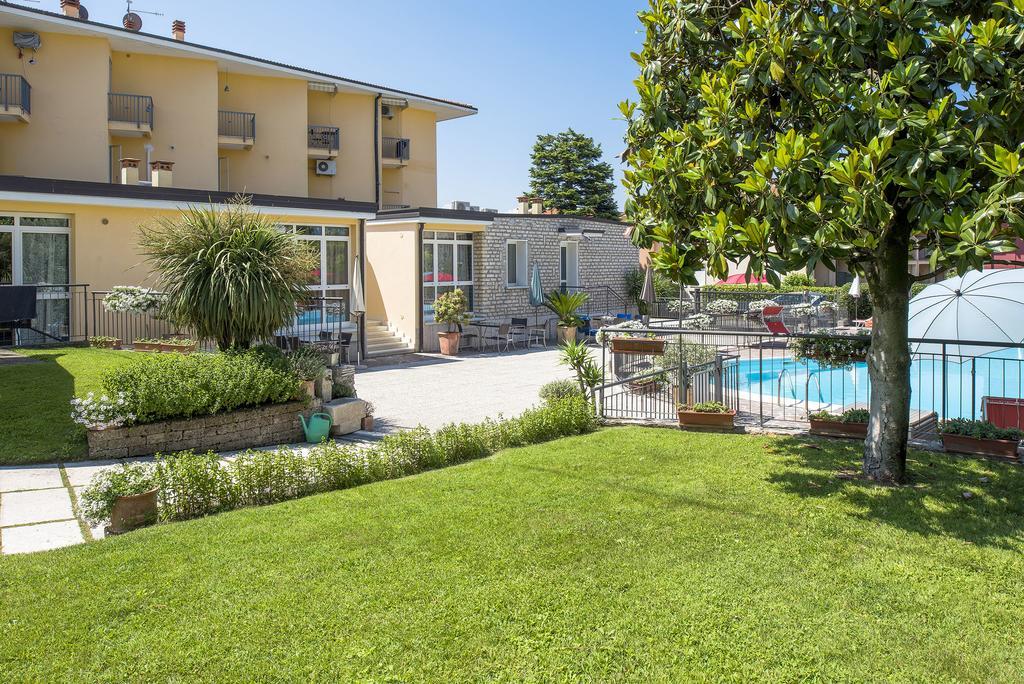 Residence Campana Bardolino Exterior photo