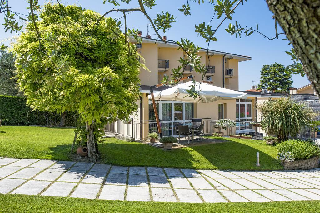 Residence Campana Bardolino Exterior photo